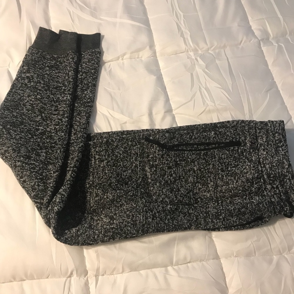 Men’s joggers size large comfortable sweat pants